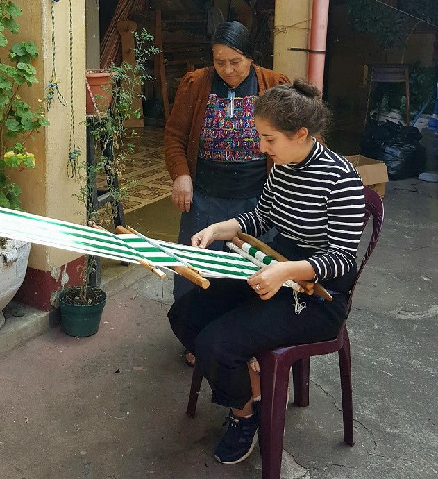 Welcome Anna Kasmir, Social Media Volunteer at Threads of Peru