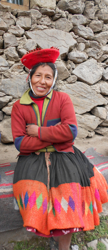 Weaver Profile - Paulina Sicos Huaman