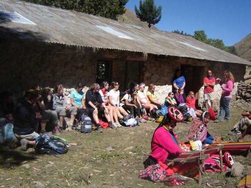 Midwestern students meet South American weavers!