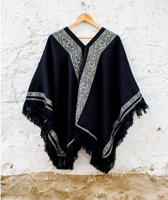 Alpaca Ponchos & Wraps – Threads of Peru