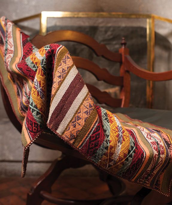 "Warm" colors Daniel Master Weaver Peruvian Manta, Peruvian decorative rug,  traditional lliqlla, artisan rug