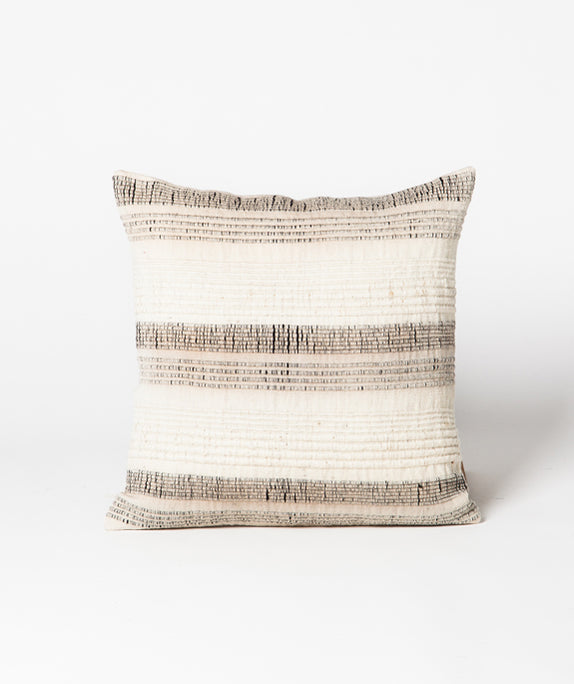 Alpaca & Wool Pillows Threads of Peru