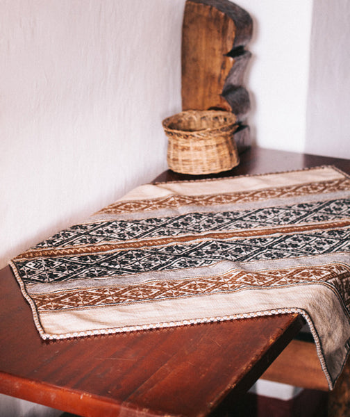 traditional handmade peruvian manta